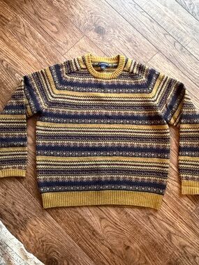 Lands' End Men's Mustard and Navy Fair Isle Crewneck Sweater 100% lambswool